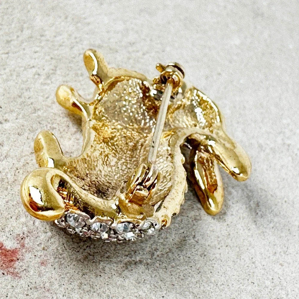 Vintage Pavé Rhinestone Rabbit Brooch Goldtone Red Ruby Eye Unsigned KJL‎ Style
